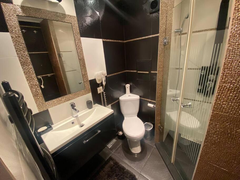 Lovely 1-Bedroom Apartament With Free Parking Sofia Exterior foto