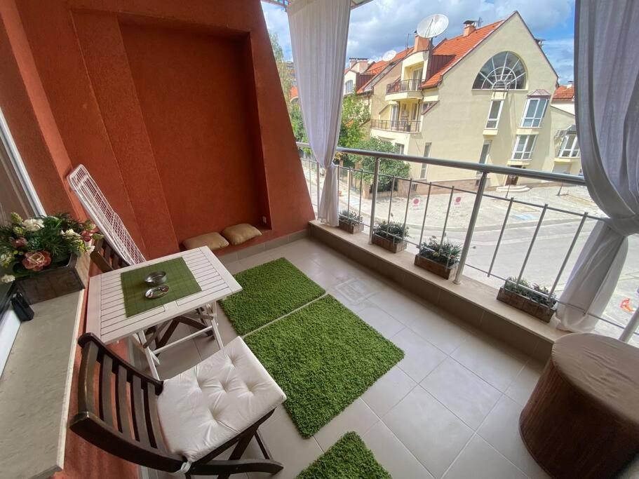 Lovely 1-Bedroom Apartament With Free Parking Sofia Exterior foto