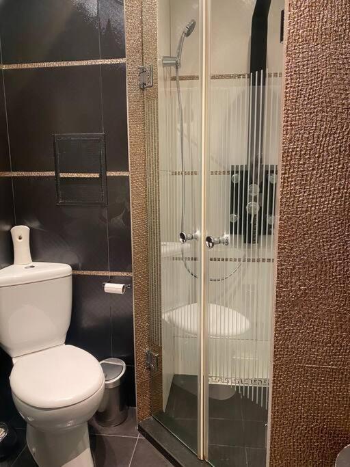 Lovely 1-Bedroom Apartament With Free Parking Sofia Exterior foto